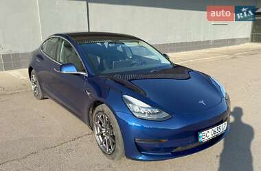 Седан Tesla Model 3 2018 в 