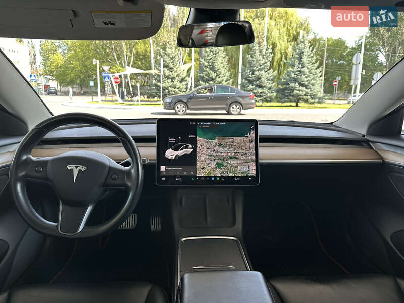 Седан Tesla Model 3 2021 в Одессе