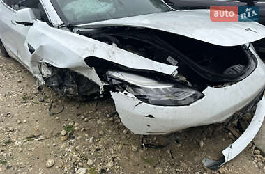 Седан Tesla Model 3 2018 в 