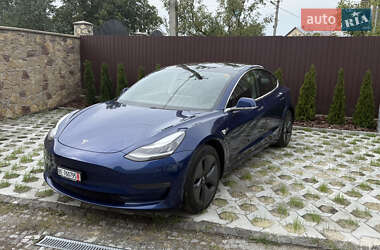 Седан Tesla Model 3 2019 в Тернополе