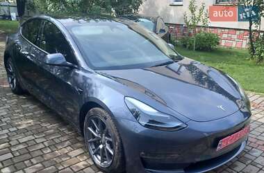 Седан Tesla Model 3 2023 в Каменке-Бугской