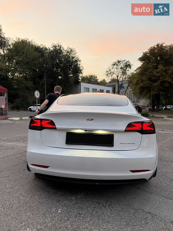 Седан Tesla Model 3 2022 в Днепре фото 9 Седан Tesla Model 3 2022 в Днепре
