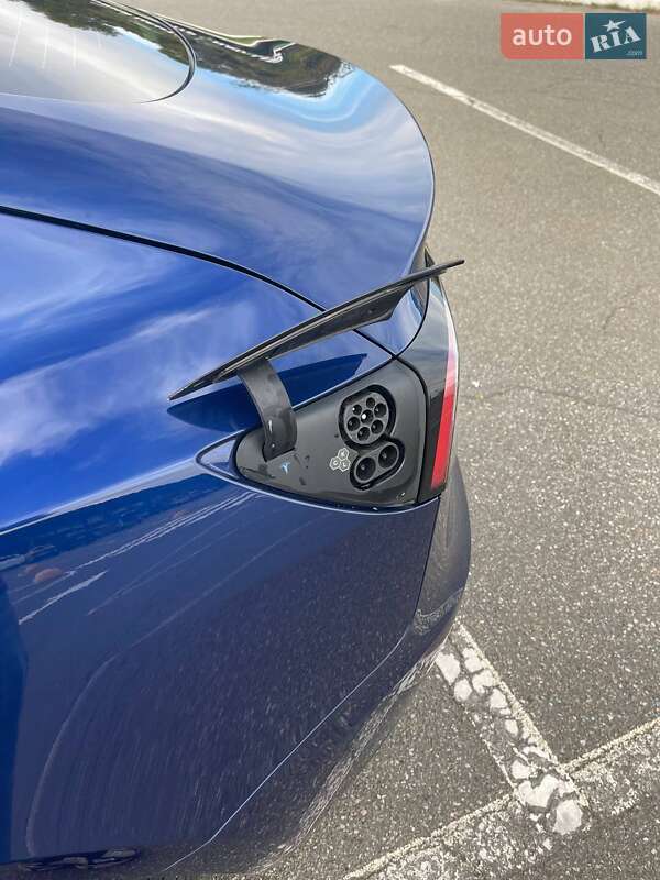 Седан Tesla Model 3 2024 в Киеве фото 10 Седан Tesla Model 3 2024 в Киеве