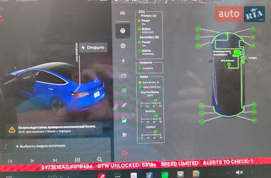 Седан Tesla Model 3 2018 в Киеве