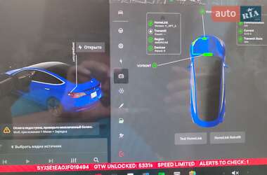 Седан Tesla Model 3 2018 в Киеве