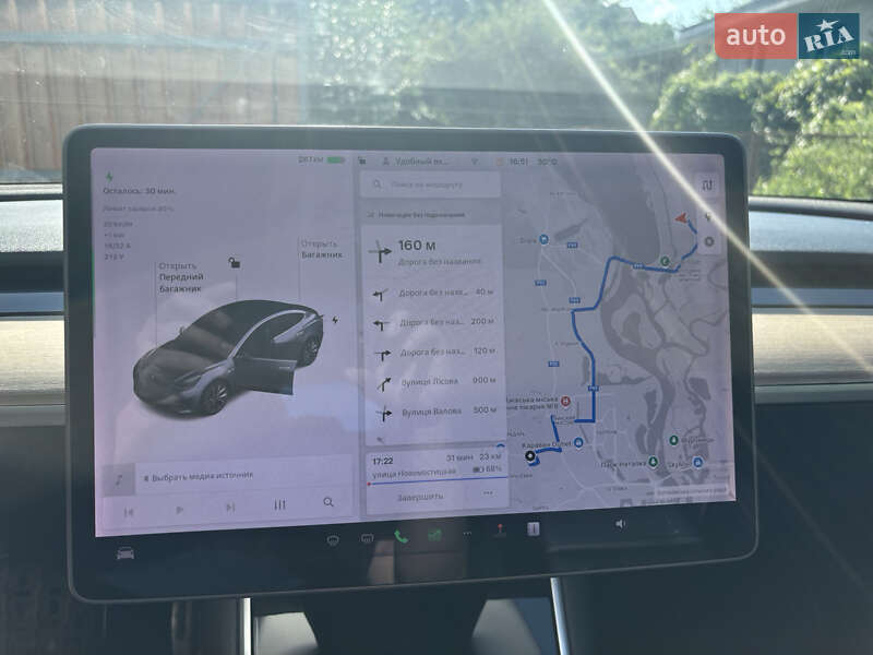 Седан Tesla Model 3 2018 в Києві