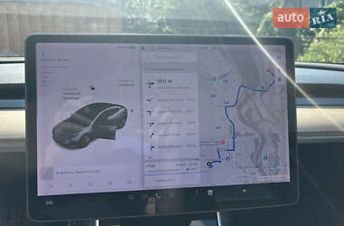 Седан Tesla Model 3 2018 в 