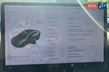 Седан Tesla Model 3 2018 в 