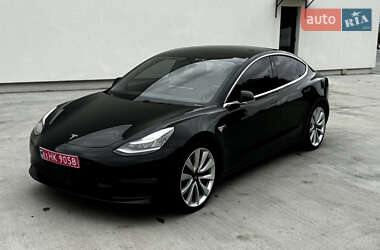 Седан Tesla Model 3 2019 в Луцке