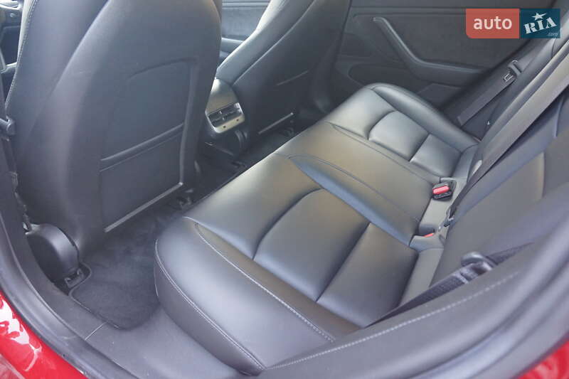 Седан Tesla Model 3 2018 в Самборі фото 41 Седан Tesla Model 3 2018 в Самборі