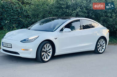 Седан Tesla Model 3 2018 в 