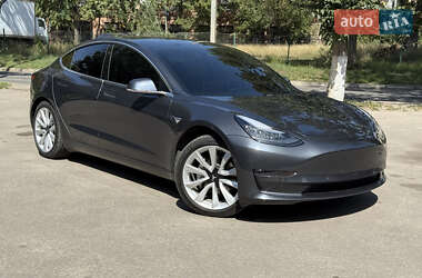 Седан Tesla Model 3 2019 в Харкові