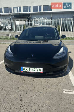 Седан Tesla Model 3 2019 в 
