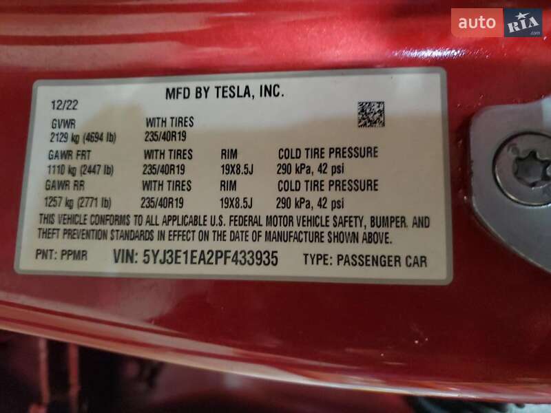 Седан Tesla Model 3 2022 в Киеве