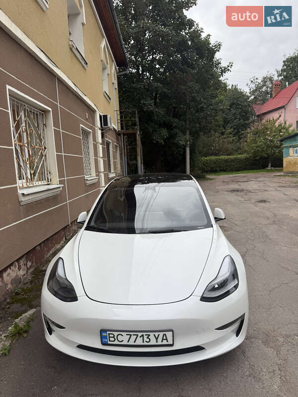 Седан Tesla Model 3 2021 в Трускавці фото 33 Седан Tesla Model 3 2021 в Трускавці