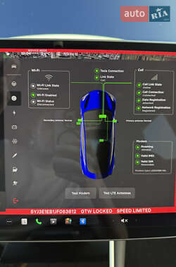 Седан Tesla Model 3 2018 в 