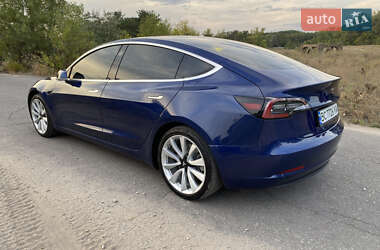 Седан Tesla Model 3 2019 в Днепре