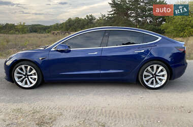 Седан Tesla Model 3 2019 в Днепре