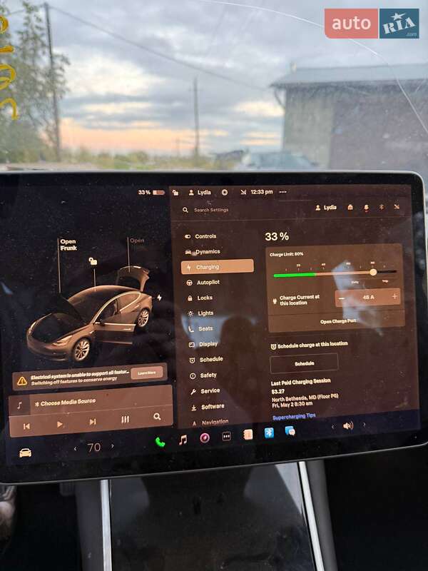 Седан Tesla Model 3 2019 в Львові