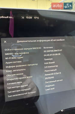 Седан Tesla Model 3 2018 в 