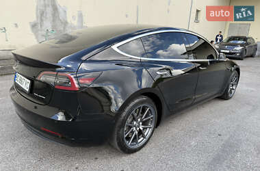 Седан Tesla Model 3 2018 в 