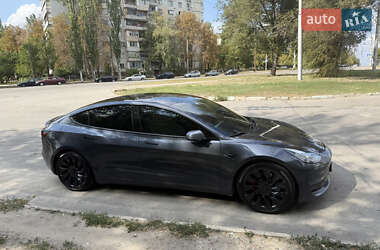 Седан Tesla Model 3 2021 в Запоріжжі