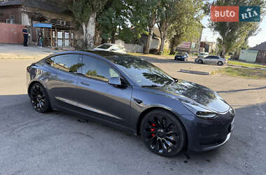 Седан Tesla Model 3 2021 в Запоріжжі