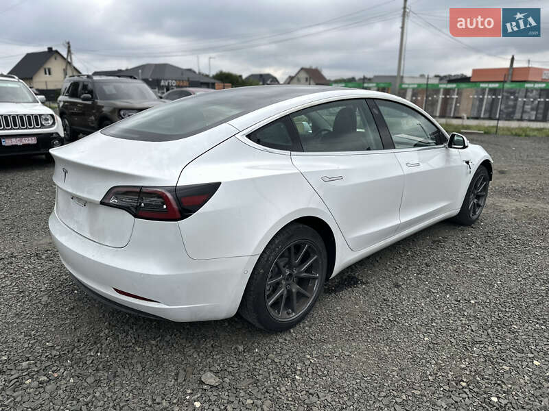 Tesla Model 3 2019