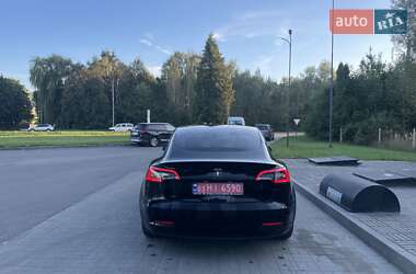 Седан Tesla Model 3 2018 в 