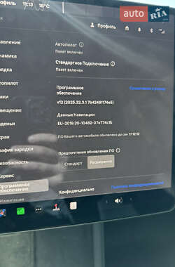 Седан Tesla Model 3 2024 в 