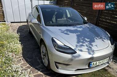 Седан Tesla Model 3 2018 в 
