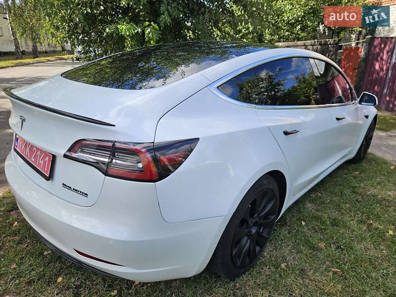 Седан Tesla Model 3 2018 в Миргороді фото 5 Седан Tesla Model 3 2018 в Миргороді