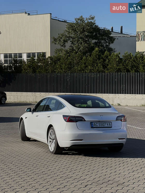 Седан Tesla Model 3 2019 в Луцке фото 6 Седан Tesla Model 3 2019 в Луцке
