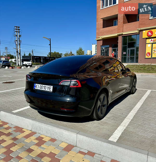 Седан Tesla Model 3 2018 в Києві