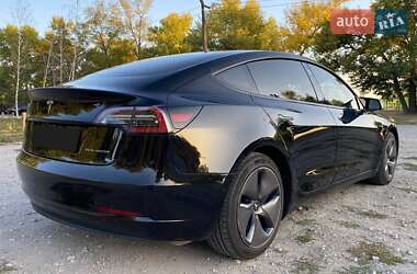 Седан Tesla Model 3 2018 в 