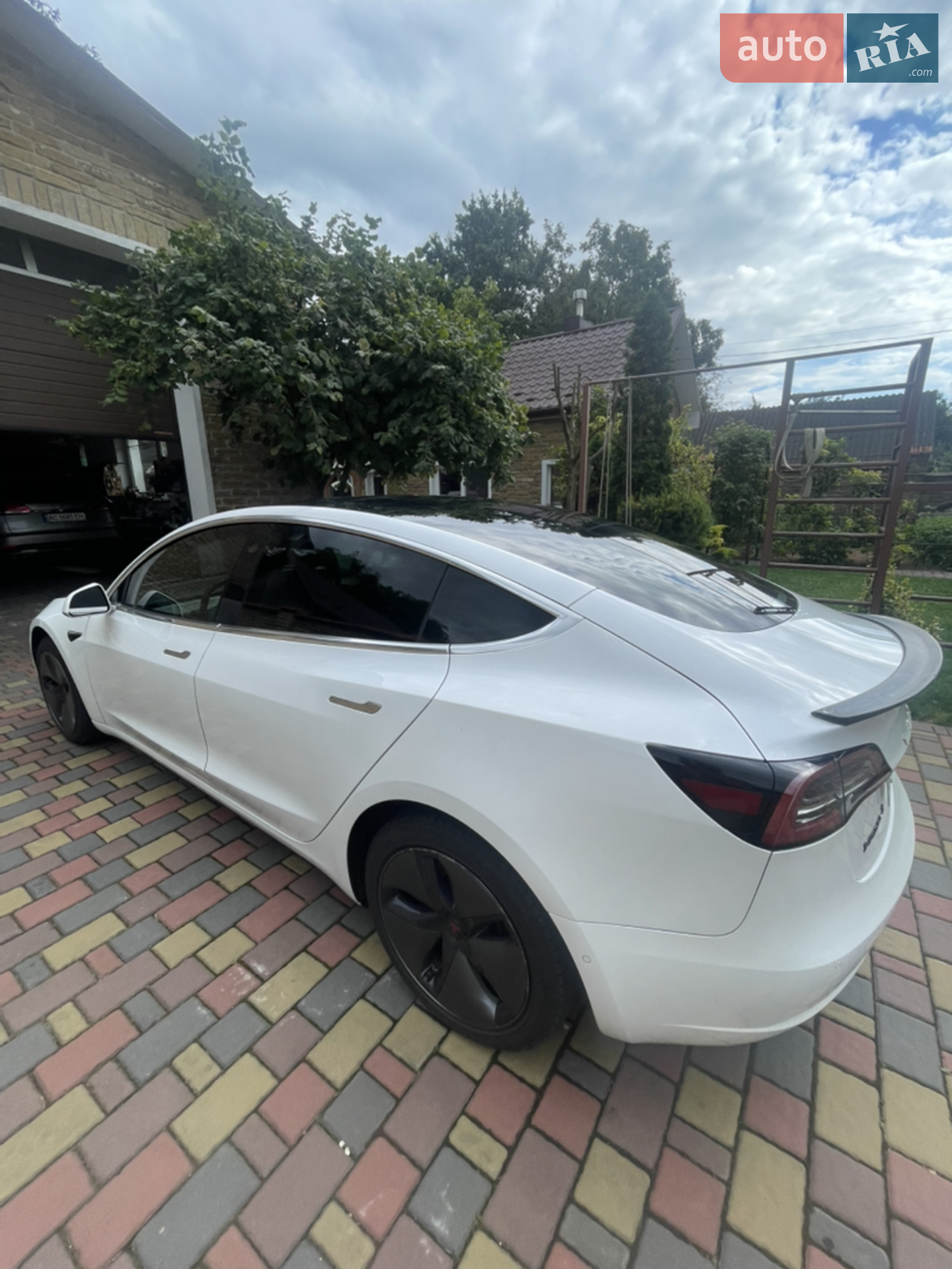 2020 Tesla Model 3 - мініатюра 3