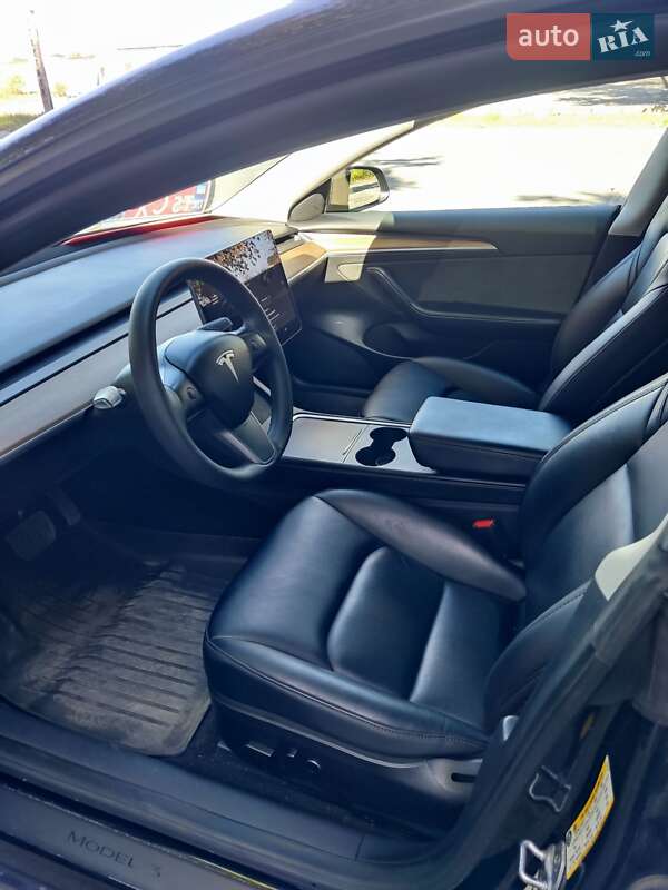 Седан Tesla Model 3 2022 в Дніпрі