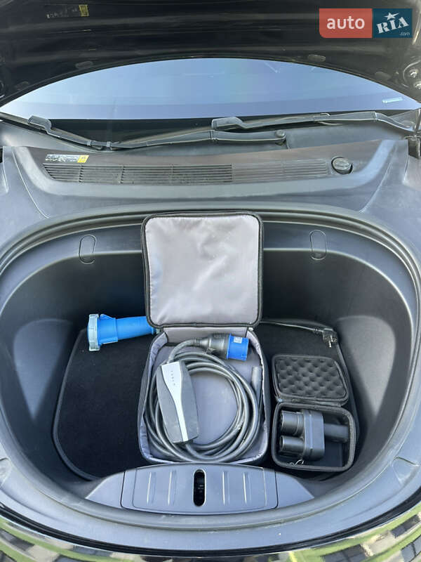 Седан Tesla Model 3 2018 в Рівному фото 10 Седан Tesla Model 3 2018 в Рівному