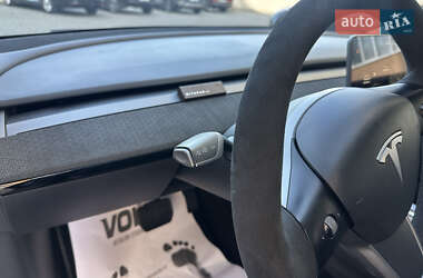 Седан Tesla Model 3 2021 в Ивано-Франковске