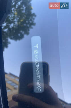 Седан Tesla Model 3 2021 в Ивано-Франковске