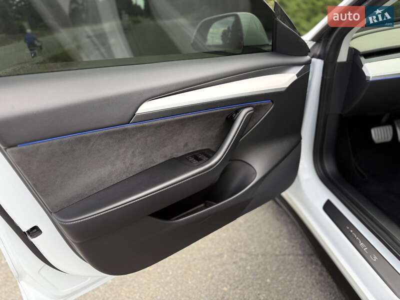 Седан Tesla Model 3 2021 в Малине фото 14 Седан Tesla Model 3 2021 в Малине