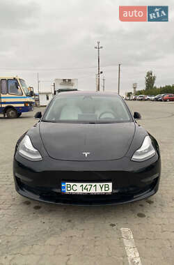 Седан Tesla Model 3 2019 в 