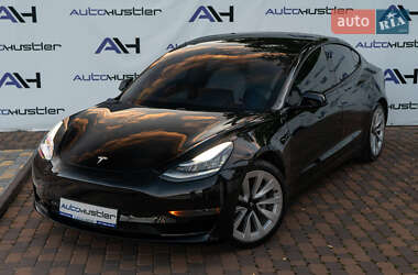 Седан Tesla Model 3 2020 в 