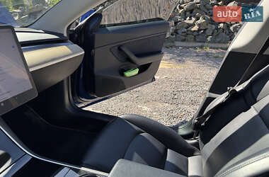 Седан Tesla Model 3 2018 в 