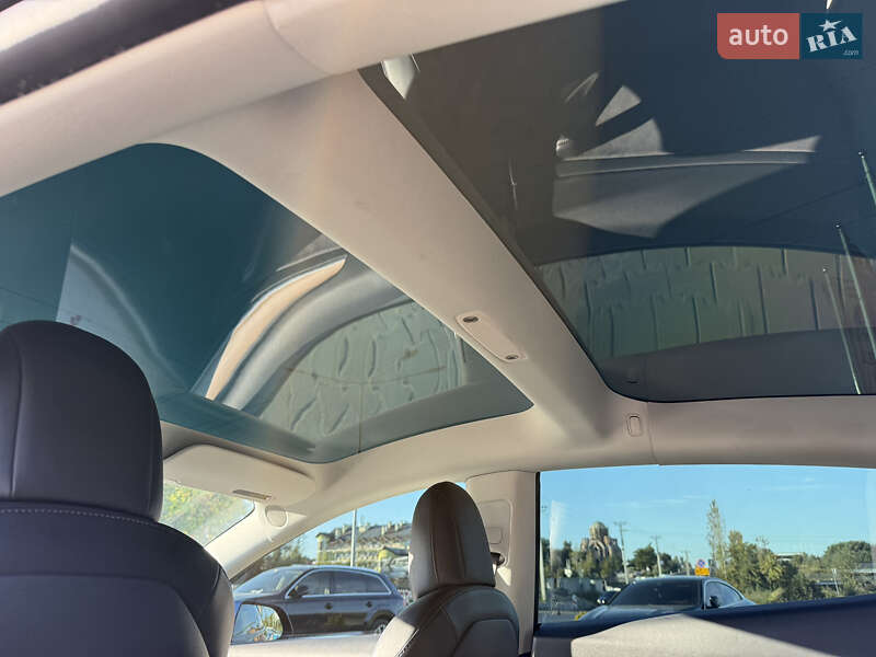 Седан Tesla Model 3 2022 в Львове фото 19 Седан Tesla Model 3 2022 в Львове