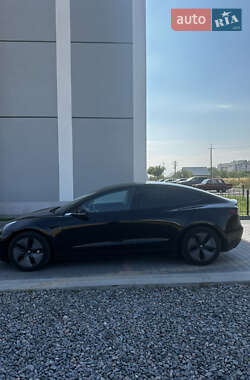 Седан Tesla Model 3 2019 в 
