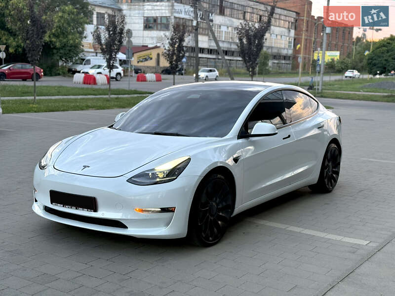Седан Tesla Model 3 2021 в Ужгороді фото 3 Седан Tesla Model 3 2021 в Ужгороді