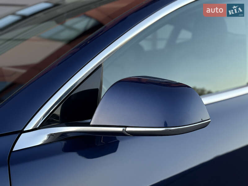 Седан Tesla Model 3 2018 в Дрогобыче фото 14 Седан Tesla Model 3 2018 в Дрогобыче