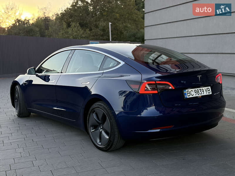 Седан Tesla Model 3 2018 в Дрогобыче фото 22 Седан Tesla Model 3 2018 в Дрогобыче