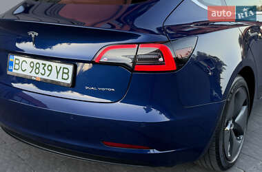 Седан Tesla Model 3 2018 в 